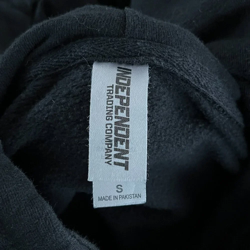 Bad Omens Hoodie Size Small Masked Red Face Long Sleeve Hands Symbols Sweatshirt - Picture 7 of 10